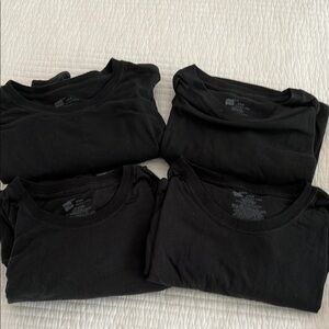 Hanes Black Short Sleeve Crew Neck Tee - four!